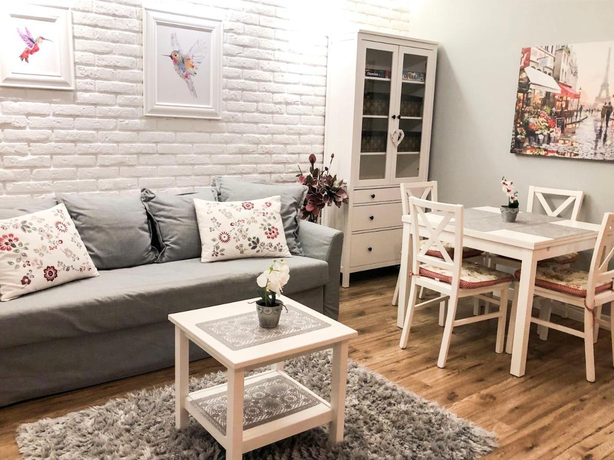 Apartament Luscinia Z 2 Sypialniami Cracovie Extérieur photo