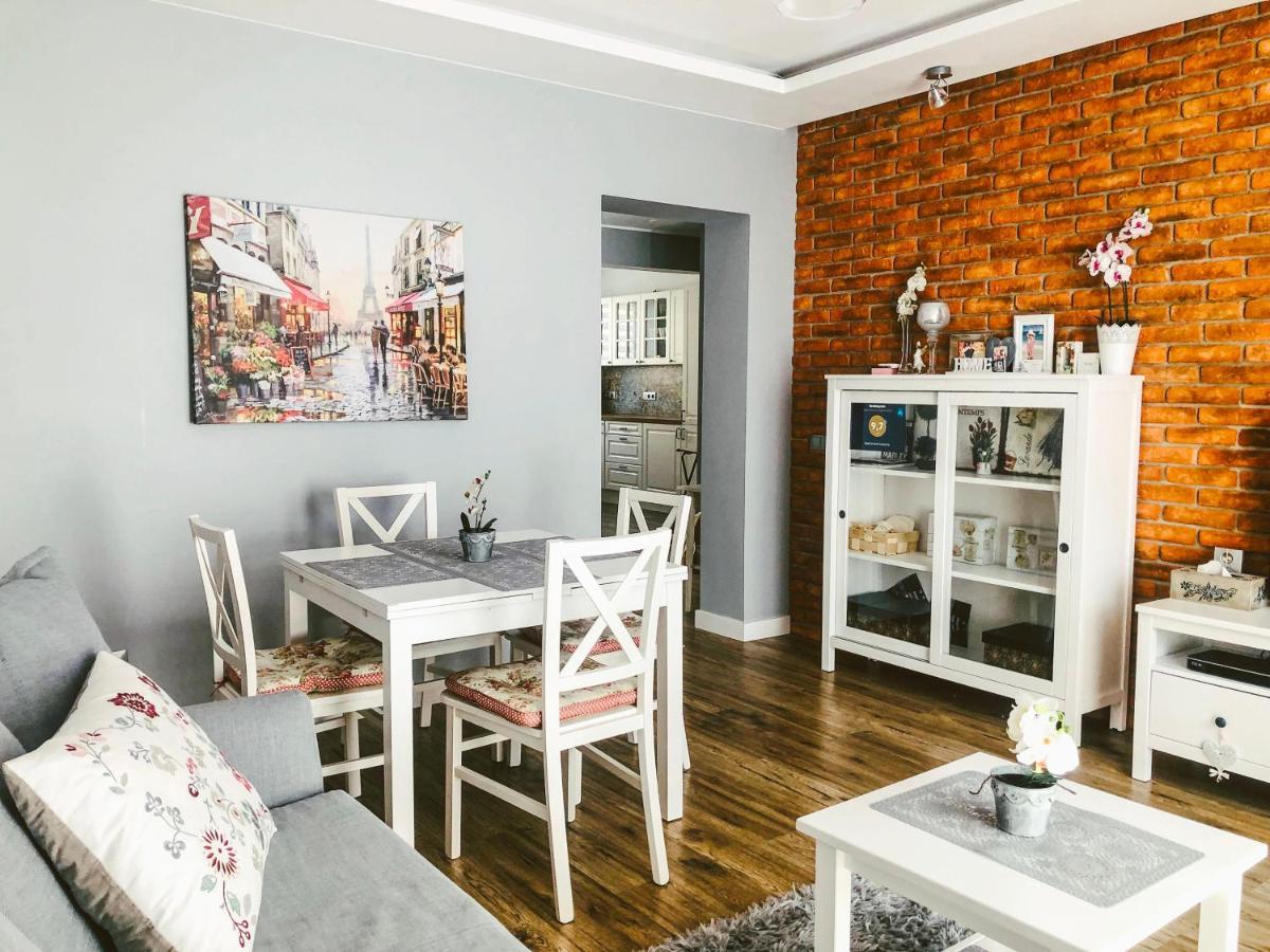 Apartament Luscinia Z 2 Sypialniami Cracovie Extérieur photo
